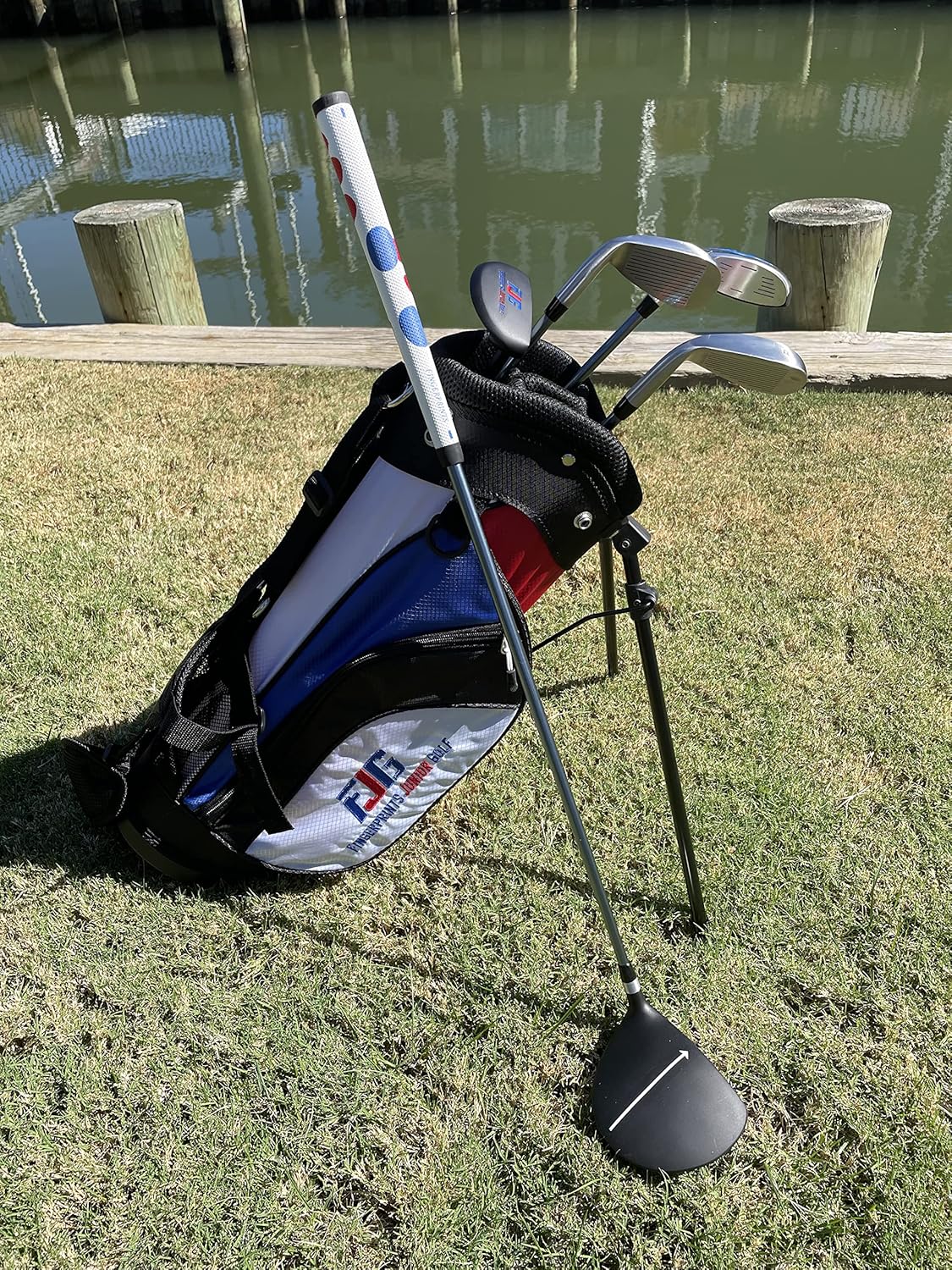 Fingerprints Junior Golf Club Set - Perfect for Junior Golfers - Left-Handed  Right-Handed Options - Complete Set in Multiple Sizes with Driver, Hybrid, 7i, PW, Putter amp; Stylish Stand Bag · v3