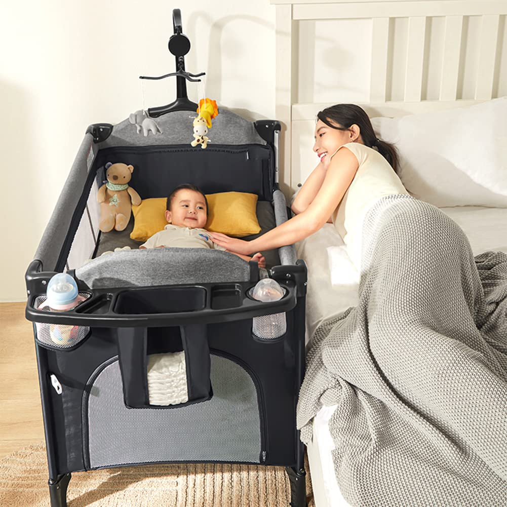 MMBABY Tempat Tidur Bayi Portabel 5-in-1 Pack and Play, Tempat Tidur Bayi Multifungsi dari Bayi Baru Lahir hingga Balita, Tempat Ganti Popok Berbentuk U, Playard, Tali Pengaman, Tas Jinjing (Hitam)