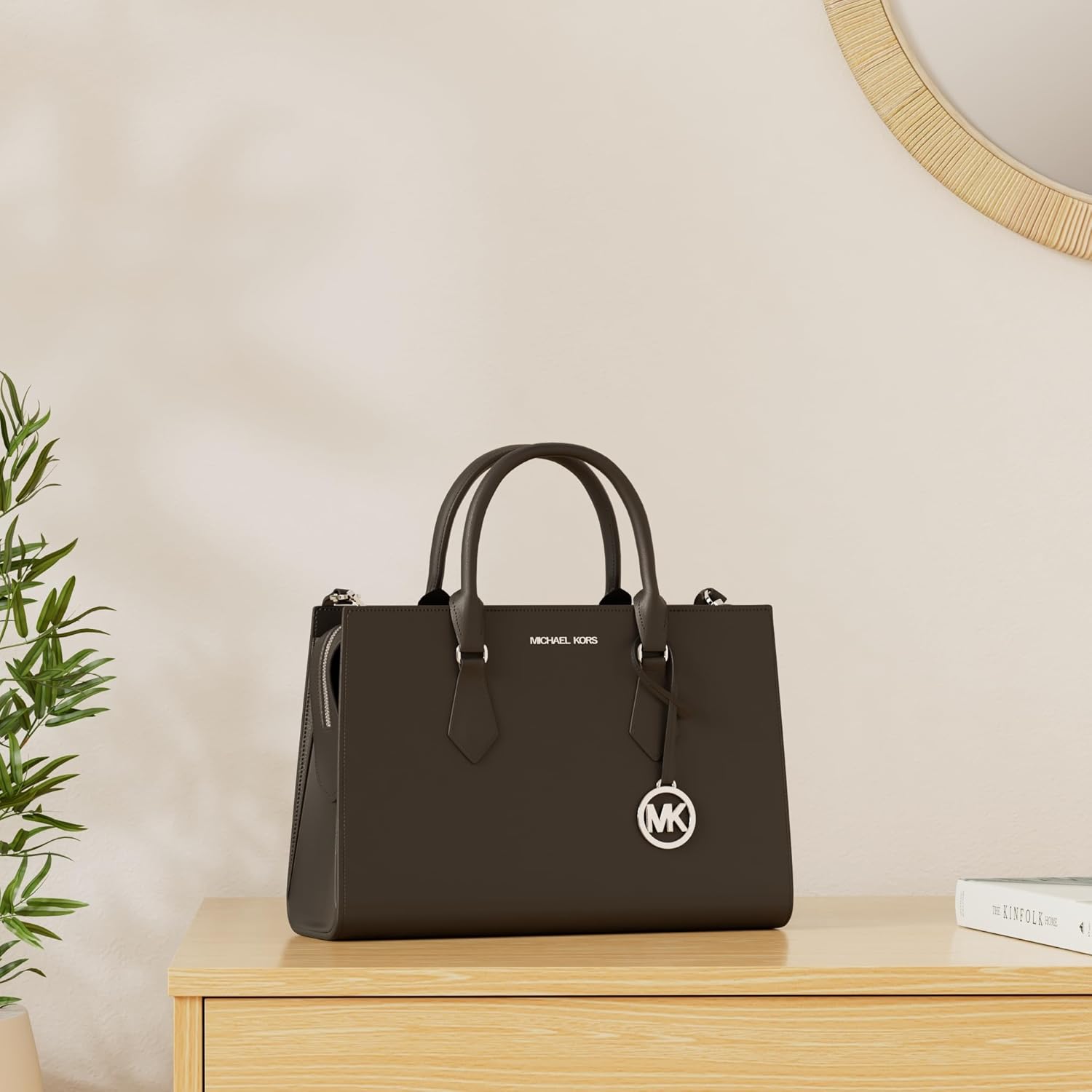 Michael Kors handbag for women Sheila satchel medium, Black · v2