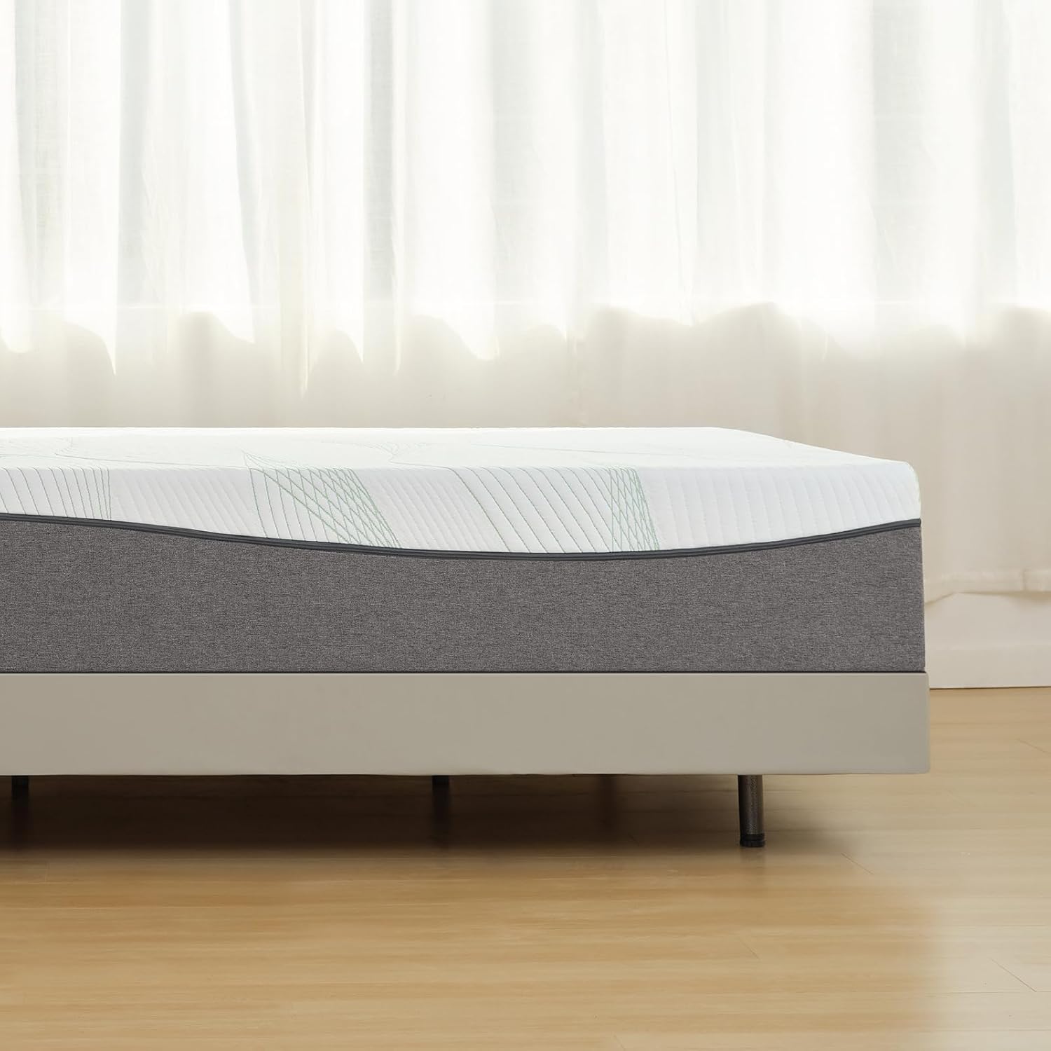 Novilla Queen Mattress, 12 Inch Gel Memory Foam Mattress for Plush Comfort, Pressure Relief, CertiPUR-US Certified, Mattress-in-a-Box, Embrace · v2