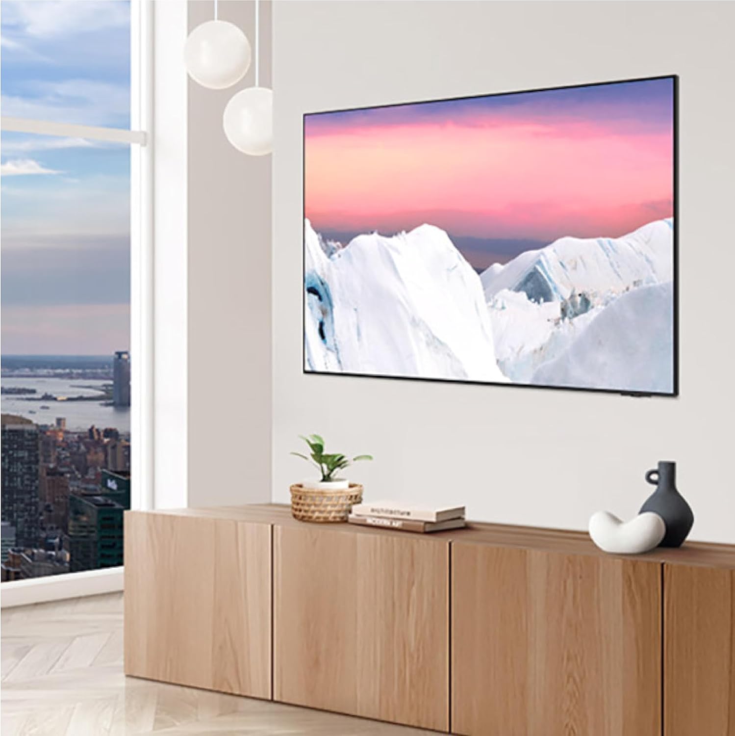 SAMSUNG OLED 4K serie S90C da 83 pollici, Quantum HDR, Dolby Atmos Object Tracking Sound Lite, ultra sottile, Q-Symphony 3.0, hub di gioco, Smart TV con Alexa integrato (QN83S90C, modello 2023)
