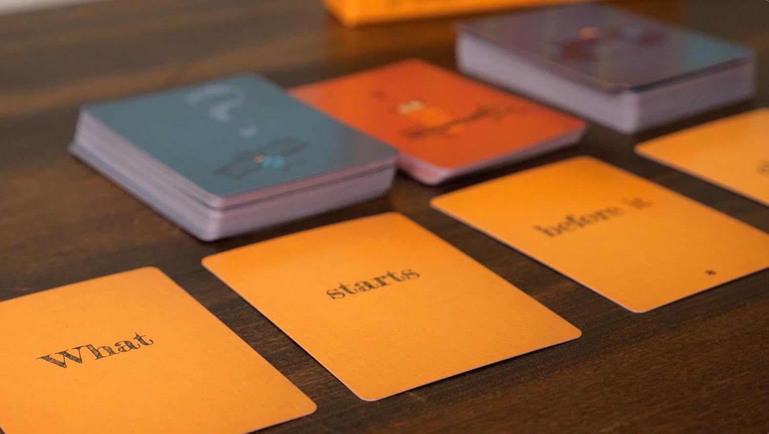 Smug Owls Card Game - A Hilarious  Creative Riddle-Solving Party Game for Kids and Adults | Fun for The Whole Family | 8  | 15-20 min | 3-15 Players · v4