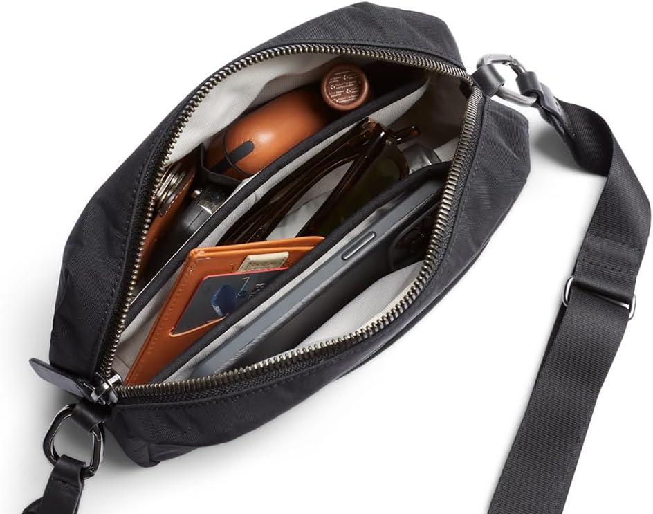 Bellroy Tokyo Crossbody (bag with crossbody strap for everyday use or travel, perfect to carry your daily essentials) - Raven · v2
