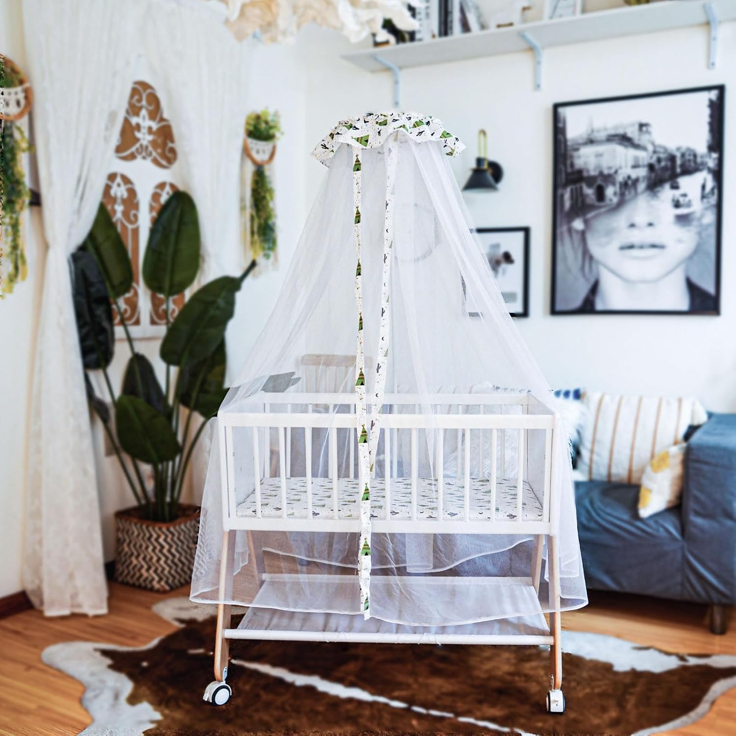 Wooden Bedside Bassinet Sleeper，Safe  Stylish Baby Brib Bassinet with Locking Wheels,Mosquito Net,Large Storage Basket,Mattress Pad Included,Bassinet for Newborn and Infants · v3