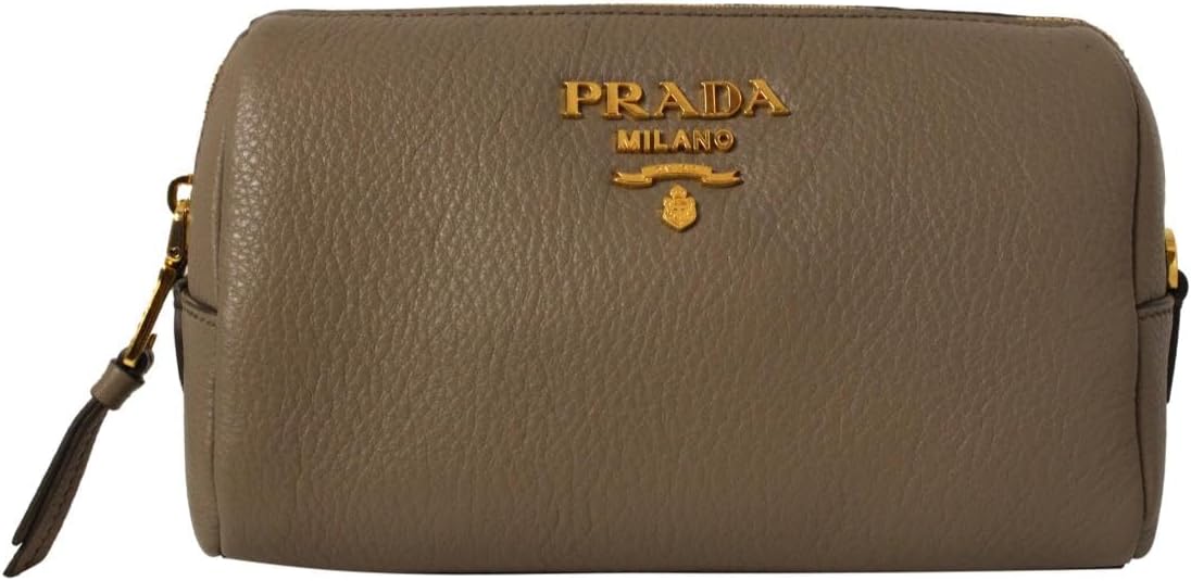 กระเป๋าคลัตช์หนัง Prada Vitello Daino สีเทา Clay Leather Clutch 1ND004