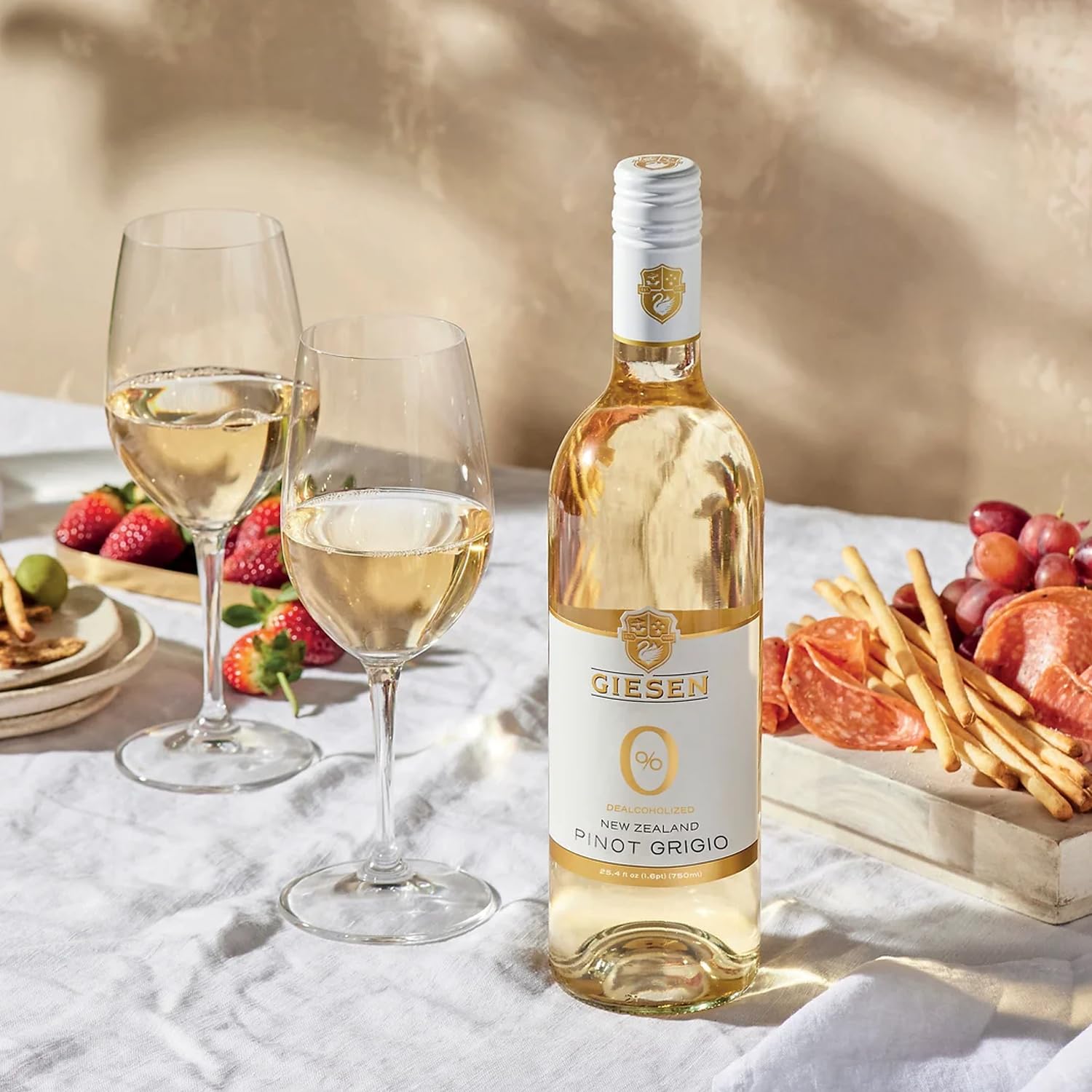 Giesen Non-Alcoholic Premium Pinot Grigio - Premium Dealcoholized White Wine Pinot Gris from New Zealand | 12 PACK · v2