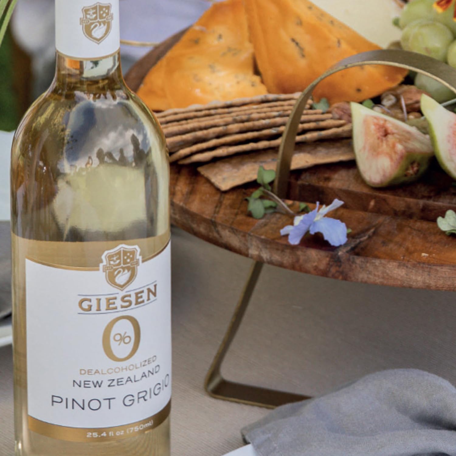 Giesen Non-Alcoholic Premium Pinot Grigio - Premium Dealcoholized White Wine Pinot Gris from New Zealand | 12 PACK · v2