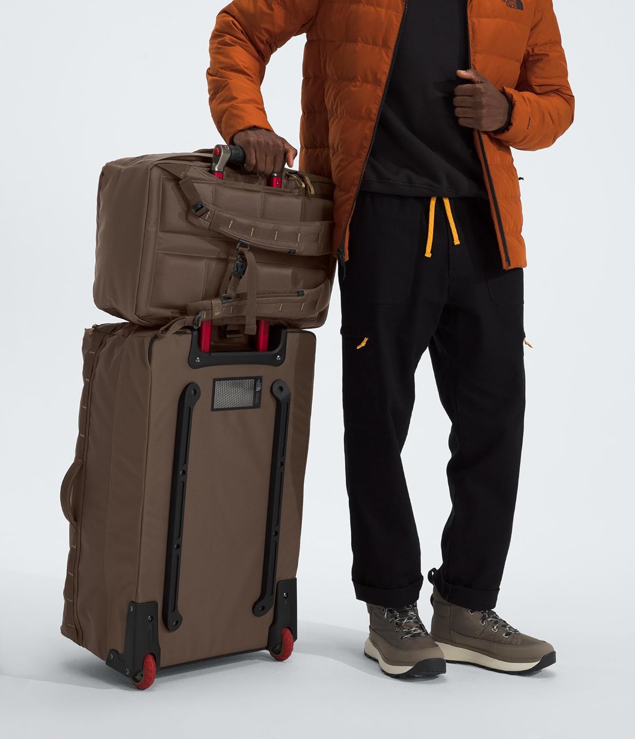THE NORTH FACE Base Camp Voyager 여행용 팩, 스모키 브라운/카키 스톤, 원 사이즈