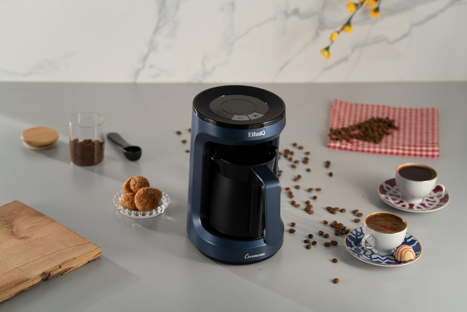 ETHNIQ Türk Kahvesi Makinesi -% 100 BPA İçermez, 120V, Cook Sense Teknolojisi ile 1 ila 4 Fincan Demleme Kapasitesi, Türk Kahvesi, Türk Kahvesi - Mavi