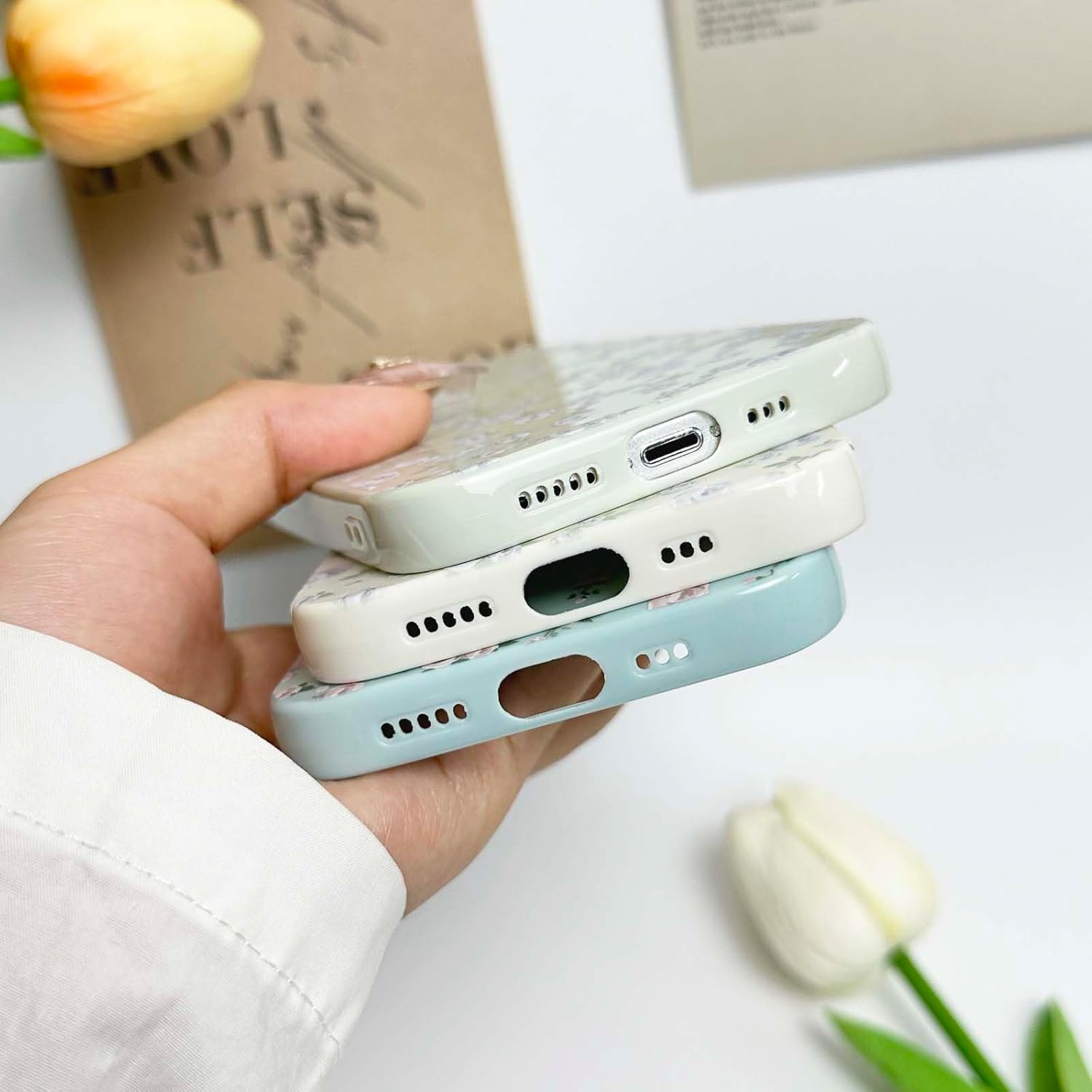 Custodia floreale per iPhone 15 Pro Max Graziosa custodia estetica con motivo floreale a rose per iPhone 15 Pro Max Custodia vintage per ragazze da donna, Oil Flowers Girly Trendy Slim Fit, custodia protettiva antiurto in TPU, beige