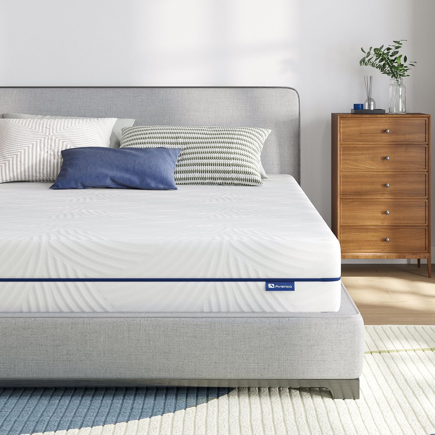 Avenco Queen Mattress, 12 Inch Gel Memory Foam Mattress Queen Size, Mattress in a Box for Fresh Sleep and Pressure Relief, Medium Firm Mattress with Motion Isolation, CertiPUR-US Certified · v2