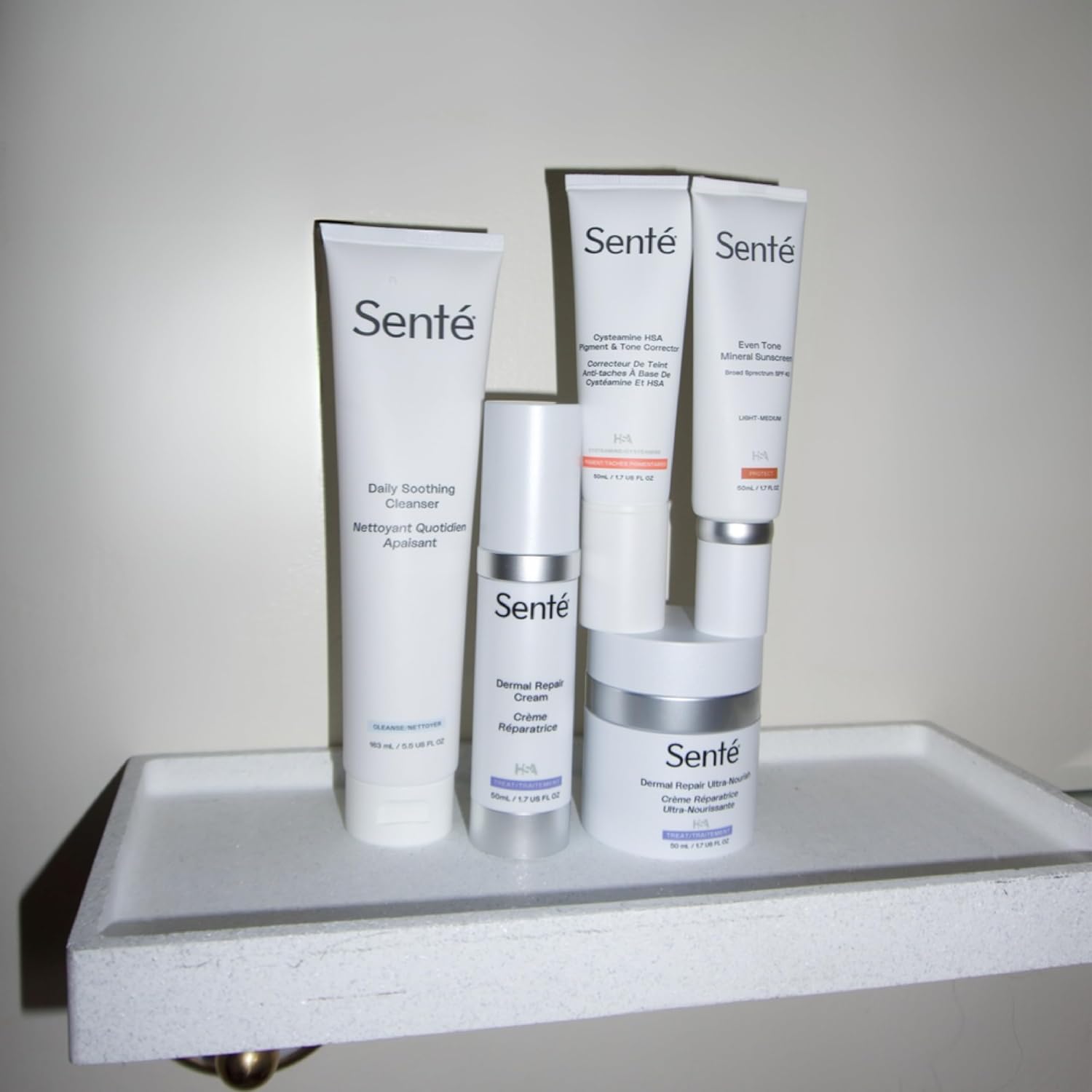Senté Even Tone Mineral Sunscreen Tinted Broad-Spectrum Lotion- Light-Medium SPF 40 - UVA/UVB Protection - 40-Min Water-Resistant - 50 ml · v3