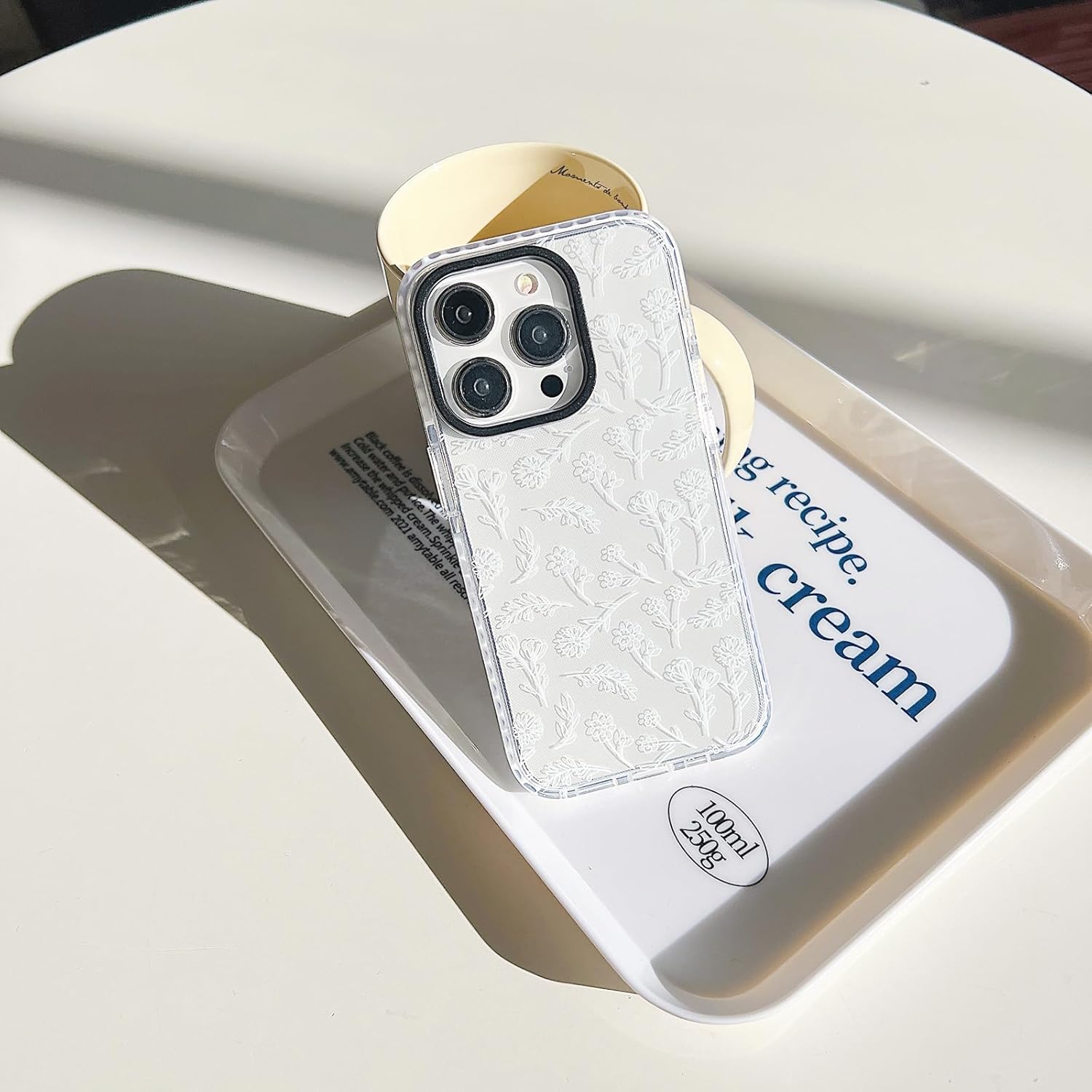 جراب مصمم لهاتف iPhone 12 Pro Max، زهور بيضاء شفافة لطيفة من السيليكون، للنساء والفتيات، جراب هاتف مضاد للانزلاق ومضاد للخدش، (متوافق مع iPhone 12 Pro Max - شفاف)