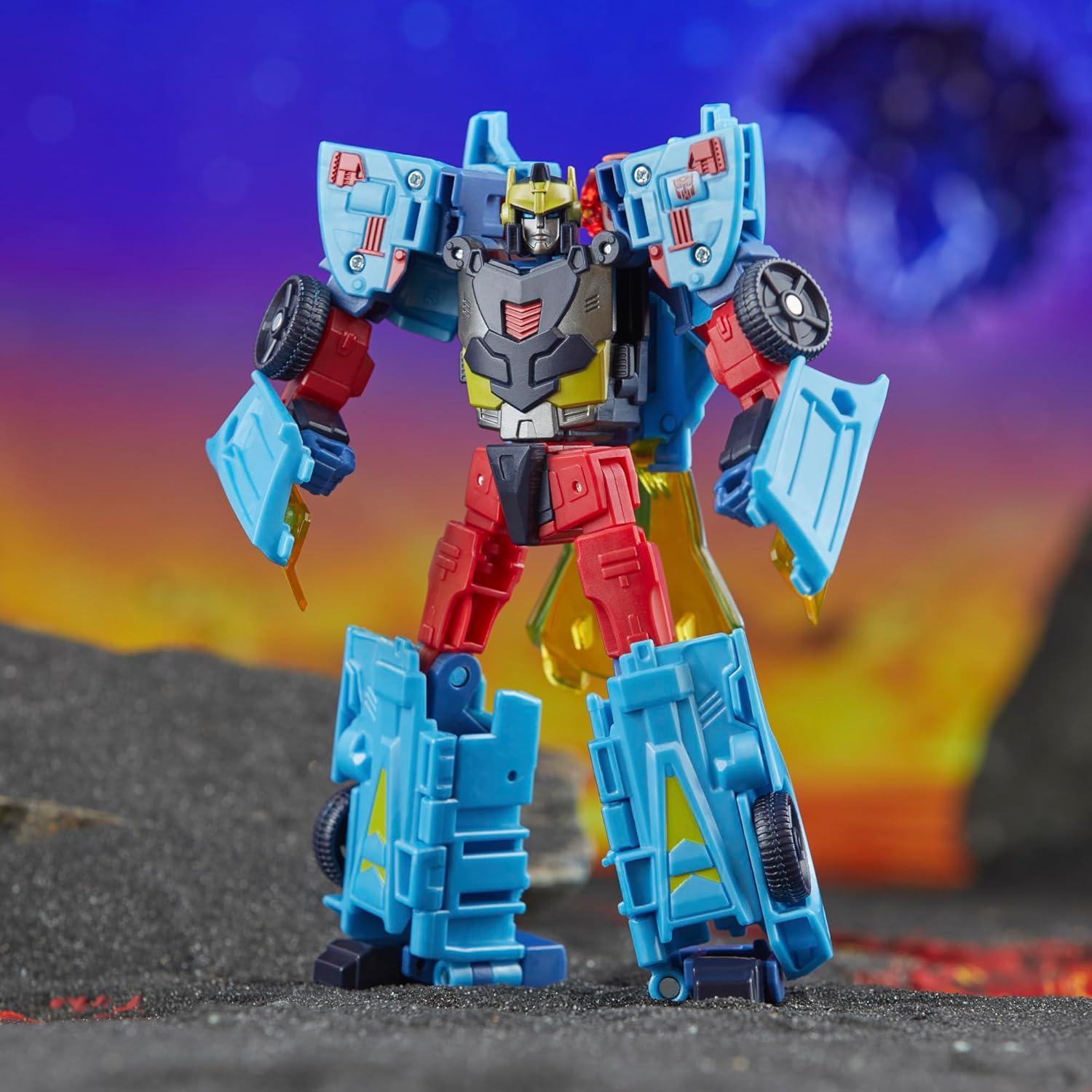 Transformers Legacy United Deluxe Class Cybertron Universe Hot Shot, action figure convertibile da 5,5 pollici, 8