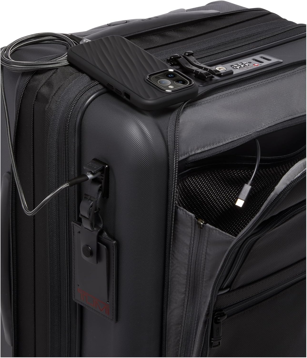 TUMI - Alpha Hybrid Continental Expandable 4 Wheeled Carry-On - Roller Bag for Extended Trips or Weekend Getaways - Carry-On Luggage with 4 Spinner Wheels - Travel Suitcase for Men Women - Black