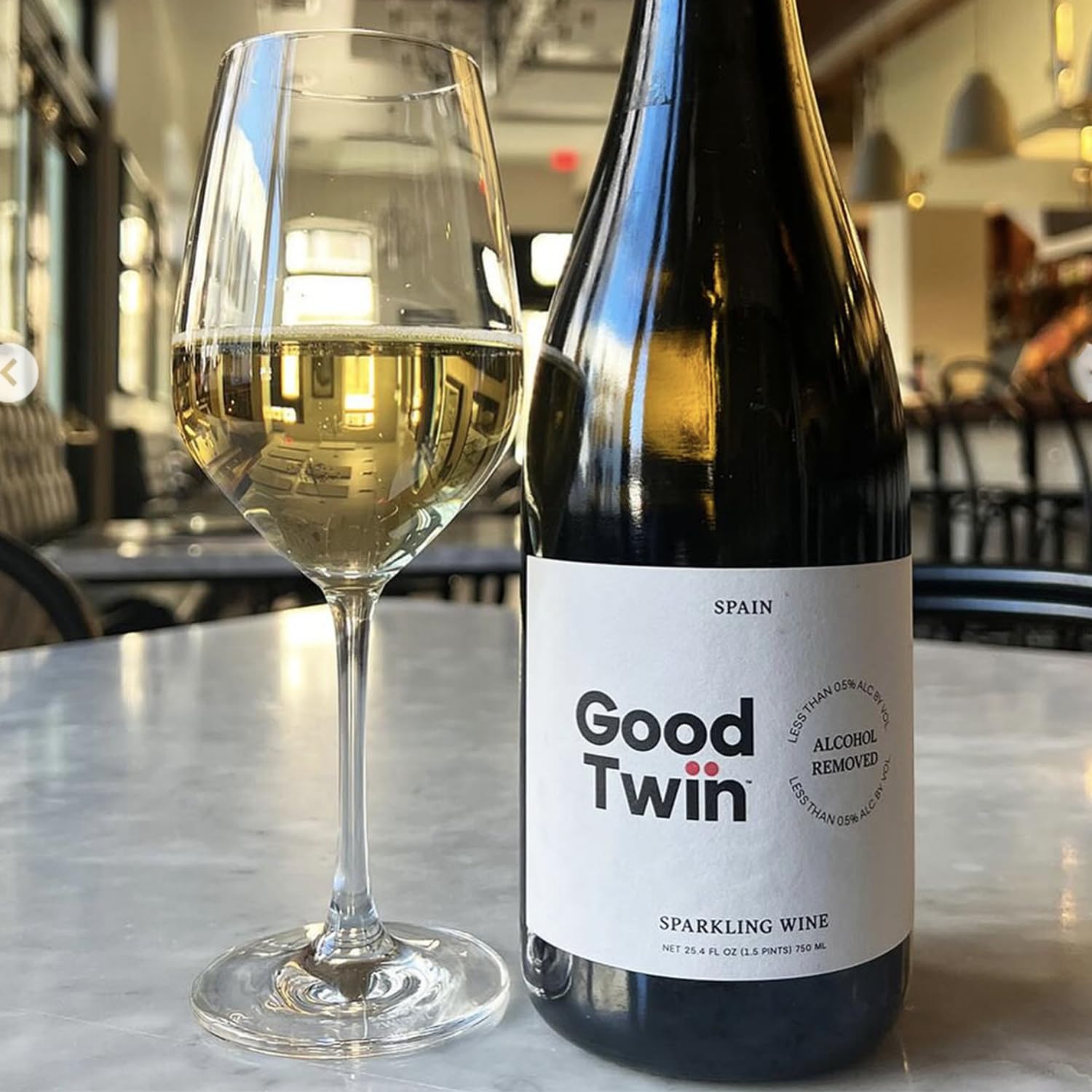 ไวน์สปาร์กลิงไร้แอลกอฮอล์คุณภาพดี 4 แพ็คคู่ - Verdejo ผลิตในสเปน - ไวน์สไตล์แชมเปญ Cava ไร้แอลกอฮอล์จากธรรมชาติและวีแกน