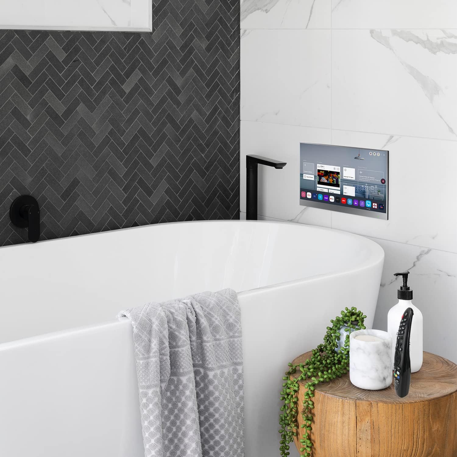 تلفزيون ذكي من elecsung مقاس 22 بوصة مزود بمرآة للحمام، يعمل بنظام التشغيل webOS بدقة 1080 بكسل ومقاوم للماء مع موالف HDTV (ATSC) مدمج، وأليكسا مدمجة، ومكبرات صوت، وواي فاي وبلوتوث، طراز SS215U22-A016، موديل 2024