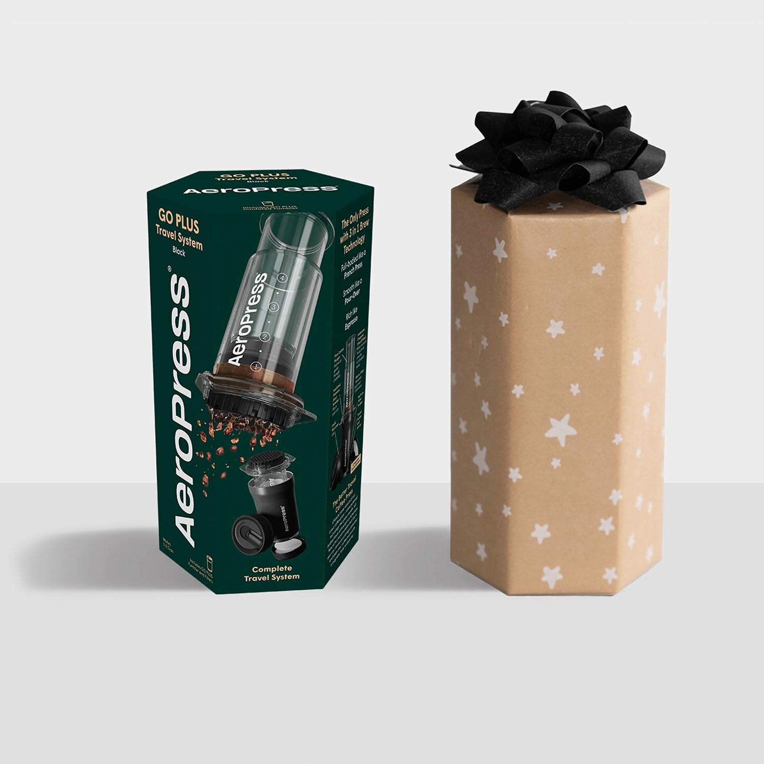 AeroPress Go Plus เครื่องชงกาแฟพกพาขนาดเล็กสำหรับการตั้งแคมป์ท่องเที่ยว - วิธีการชงแบบ 3-in-1 ผสมผสานระหว่าง French Press, Pourover, Espresso, กาแฟเข้มข้นไม่มีรสขม ชุดชงกาแฟ - สีดำ
