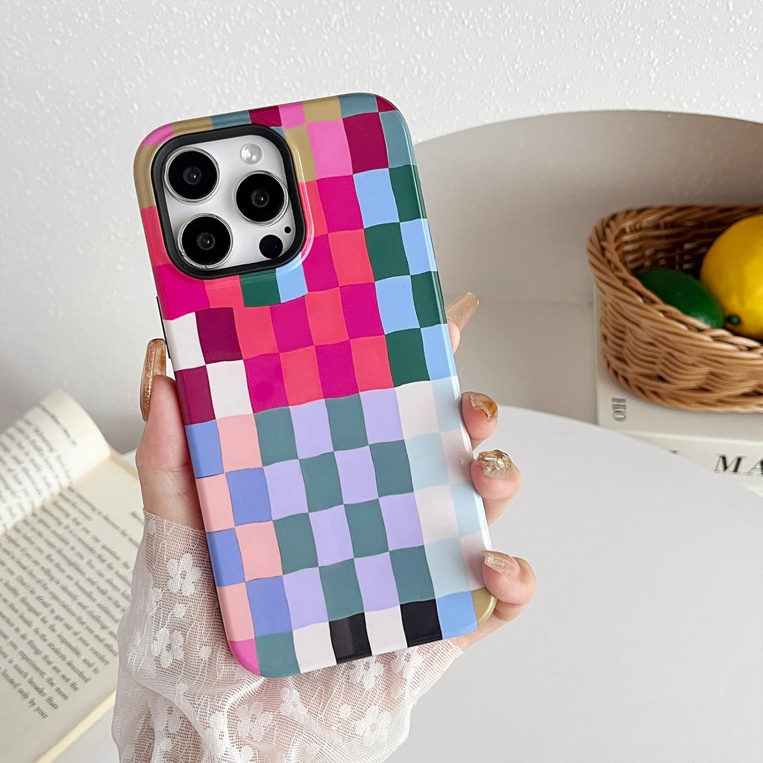 Kompatybilny z etui iPhone 12/iPhone 12 Pro, uroczym kolorowym etui w kratkę z odpornym na wstrząsy smukłym miękkim TPU i twardymi pokrowcami ochronnymi na komputer dla kobiet/mężczyzn zaprojektowane dla iPhone'a 12/12 Pro (kolorowe 1)