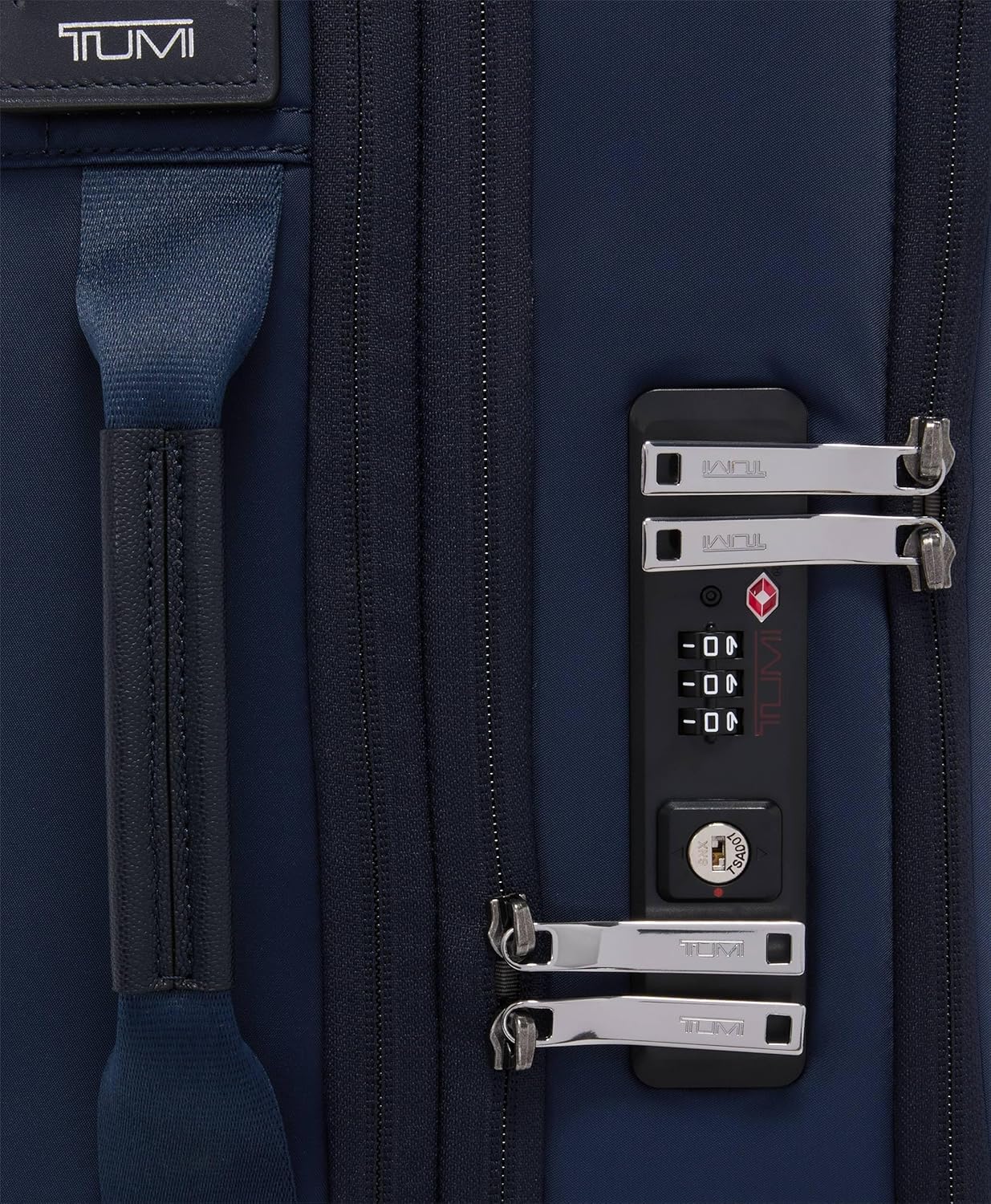 TUMI, equipaje de mano ampliable Voyageur Leger International, equipaje para mujer y hombre, equipaje de mano con ruedas, maletas para mujer y amplificador, hombre, índigo con detalles plateados