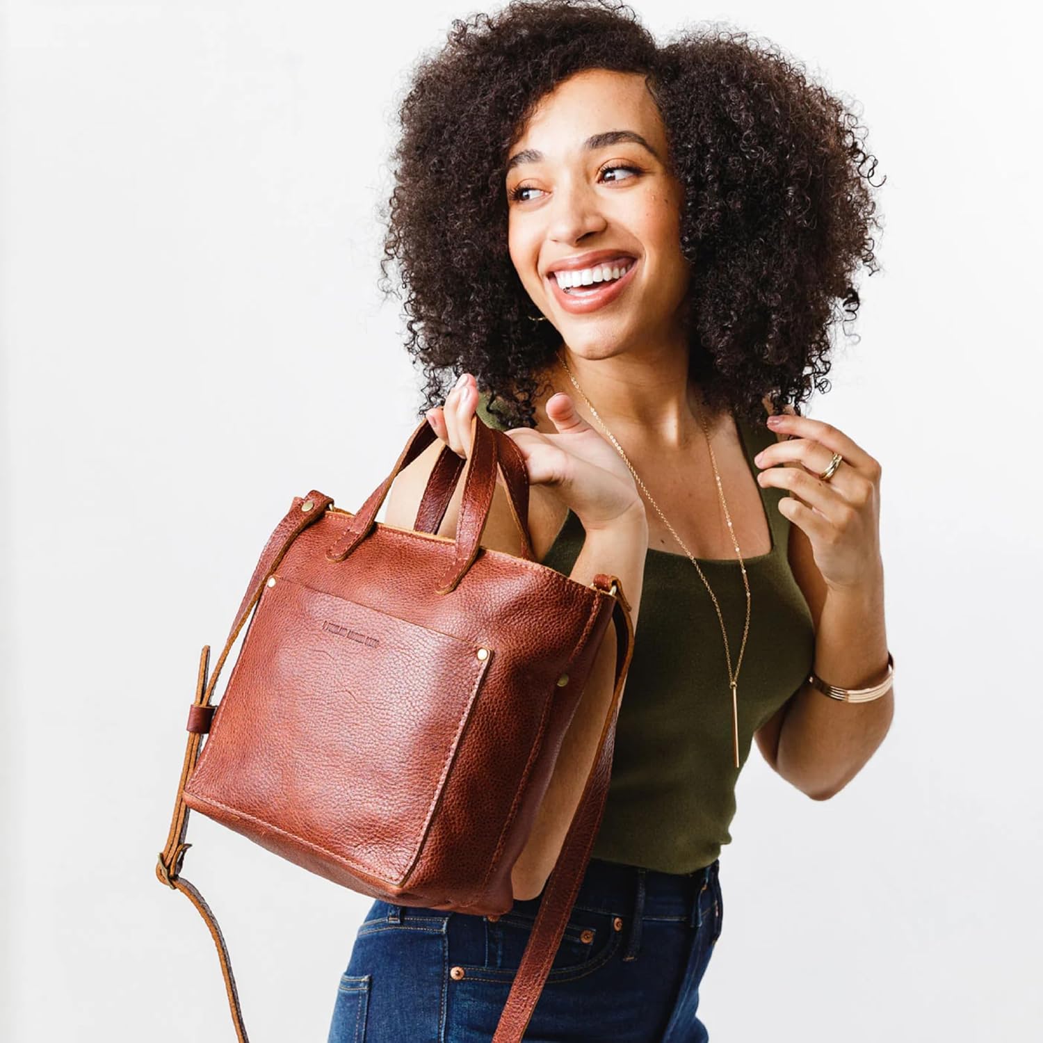 Mini borsa a tracolla Portland Leather Goods da donna con cerniera — fatta a mano, resistente, sfoderata — tasca esterna