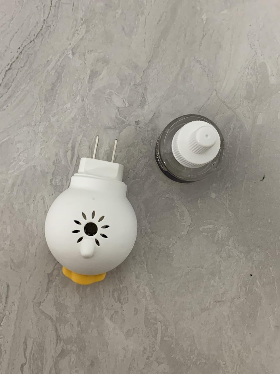 Kit diffusore calmante con feromoni per cani che calmano i feromoni (confezione plug in, ricarica da 48 ml) per alleviare l'ansia, ridurre l'aggressività, combattere l'abbaiare e lo stress, fornitura giornaliera (lavanda)