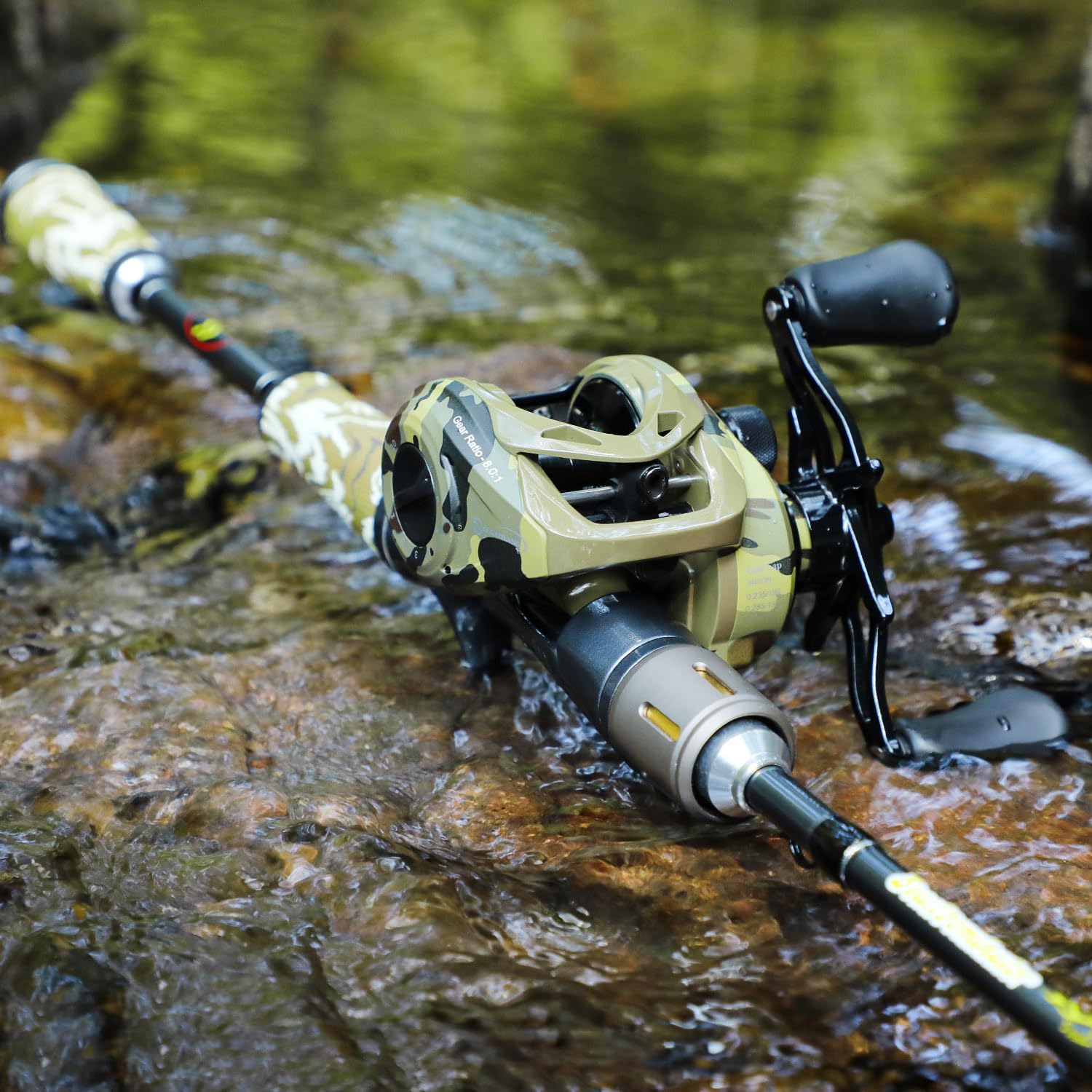 Sougayilang Baitcaster Combo, 30Ton 24Ton Graphite 2-Piece Blanks Casting Fishing Rod,SuperPolymer Handle,“S” Style Hook Keeper with Camo Baitcasting Reel · v3