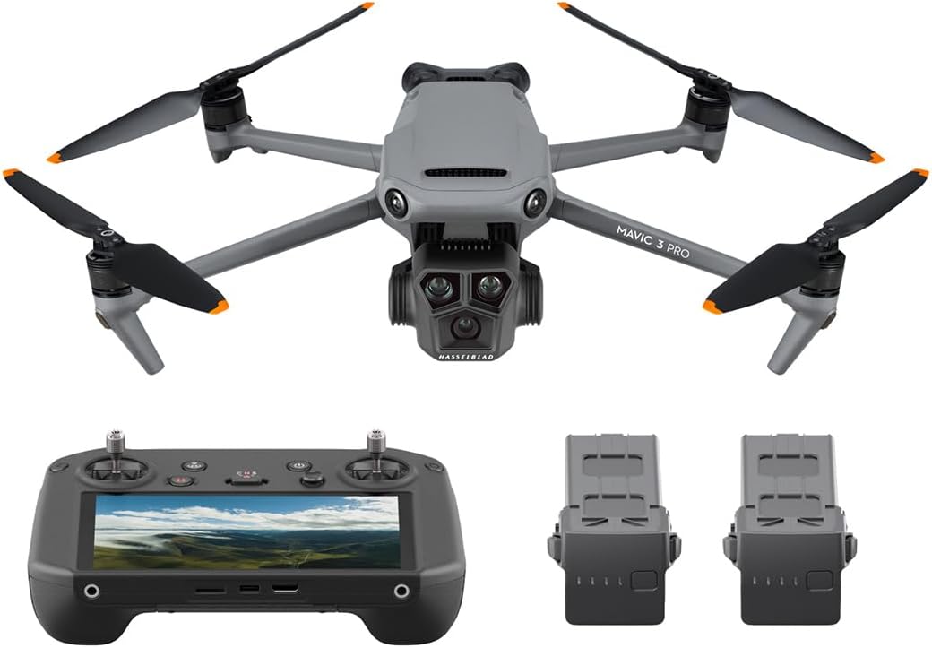 DJI Mavic 3 Pro Drone Fly More Combo z RC Pro, zestawem z systemem mocowania smyczy LifThor Claw, podkładką, światłem stroboskopowym i kartą SD 64 GB