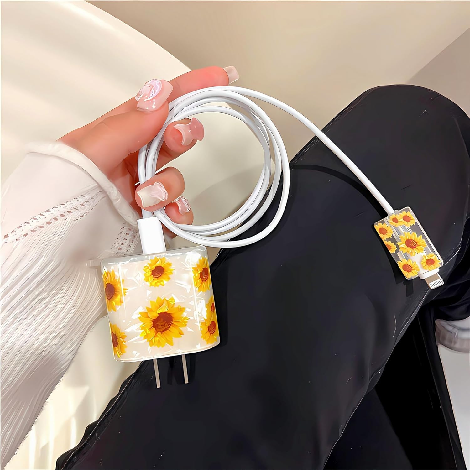 Ayçiçeği Desenli 18W/20W iPhone Şarj Cihazı Güç Adaptörü için Sevimli Çiçek Kablo Koruyucu, Yumuşak Silikon Veri Hattı Kablosu USB Tel Koruyucu, iPhone 8 11 13 14 15 Plus Pro Max için Veri Kablosu Telefon Şarj Cihazı