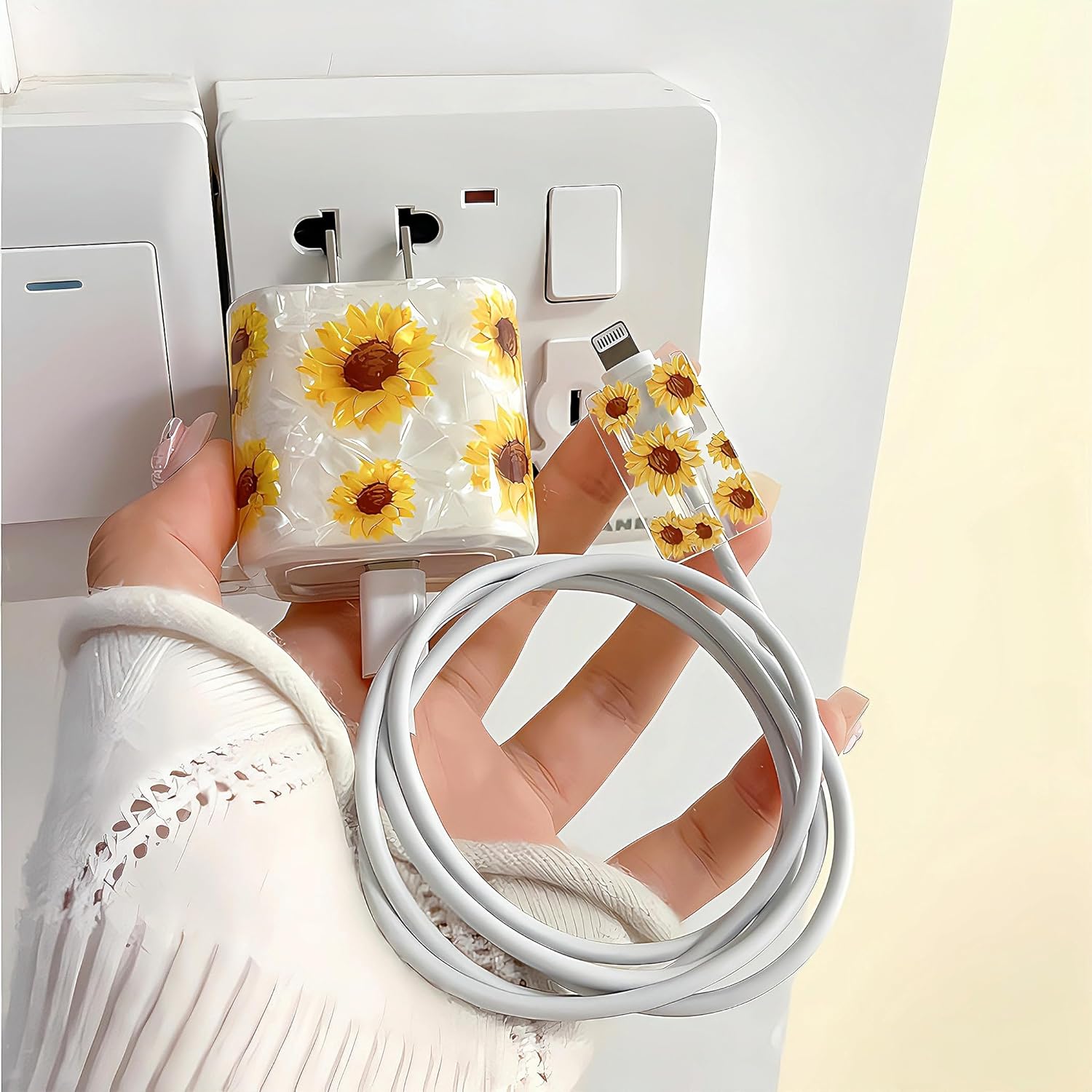 Ayçiçeği Desenli 18W/20W iPhone Şarj Cihazı Güç Adaptörü için Sevimli Çiçek Kablo Koruyucu, Yumuşak Silikon Veri Hattı Kablosu USB Tel Koruyucu, iPhone 8 11 13 14 15 Plus Pro Max için Veri Kablosu Telefon Şarj Cihazı