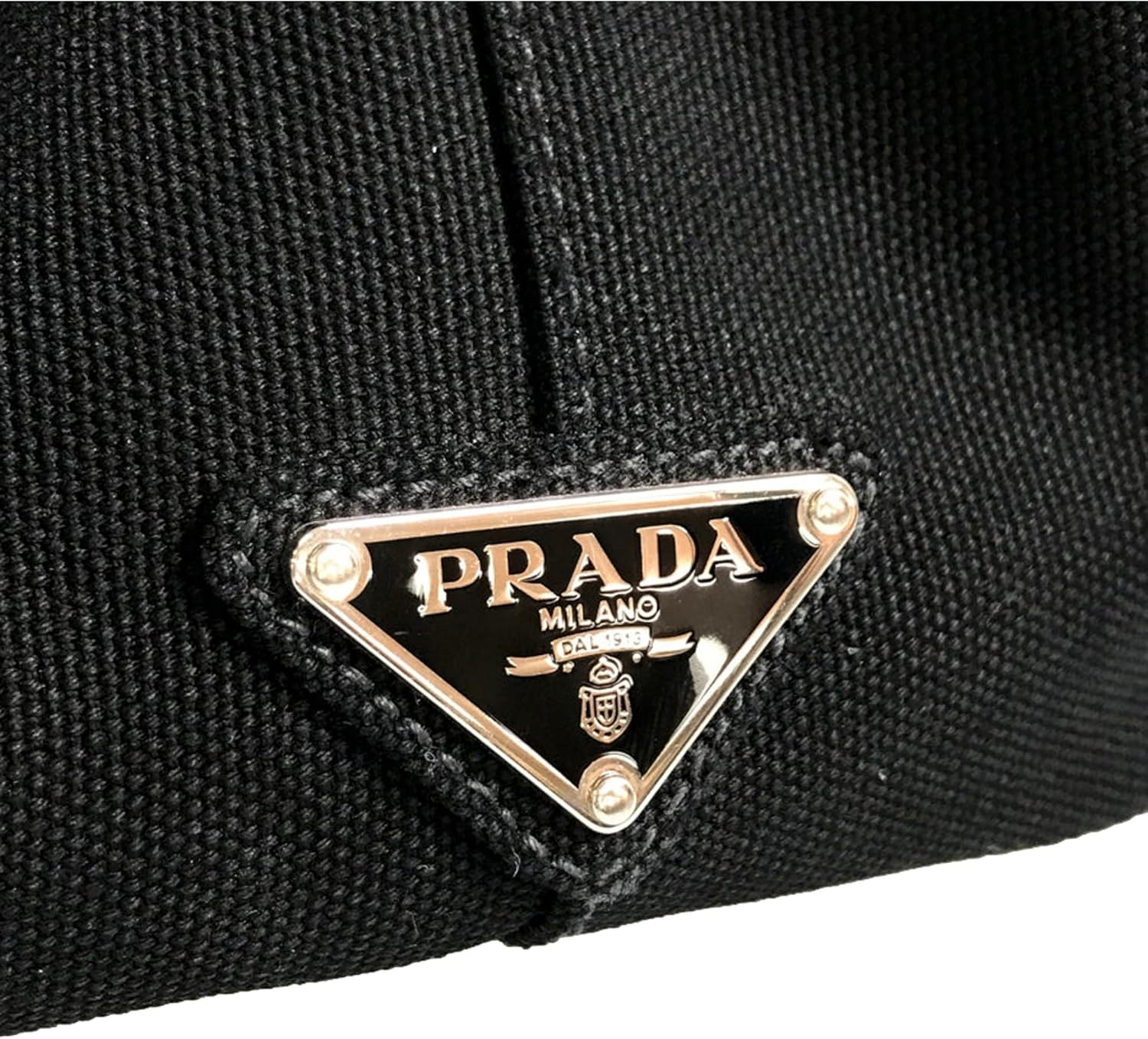 Сумка-тоут Prada Canvas, черная, серебристая фурнитура, регулируемый ремень