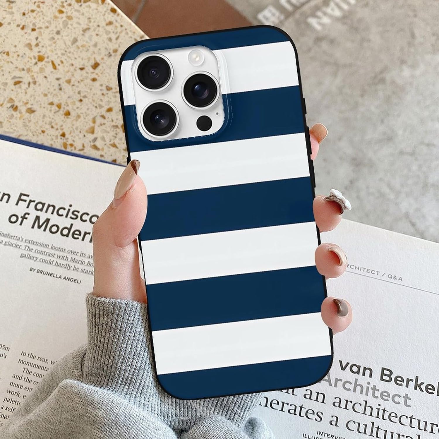 Marineblau-weiße, gestreifte Handyhülle, stoßfeste, schlanke Handyschutzhülle aus TPU, kompatibel mit iPhone 16, iPhone 16 Pro