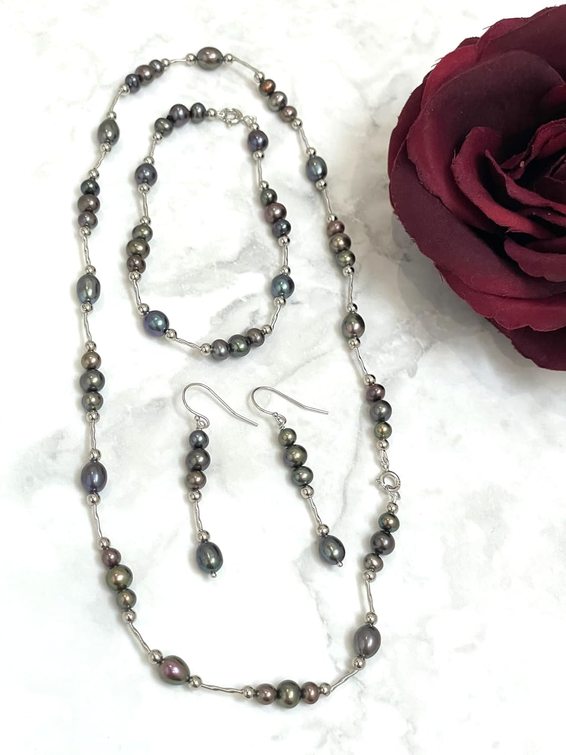 Collana di lusso di perle AAAA di forma naturale con perle coltivate dei Mari del Sud e orecchini in argento bianco 18 carati per il compleanno della figlia di laurea (set di collana di perle coltivate Akoya nere)