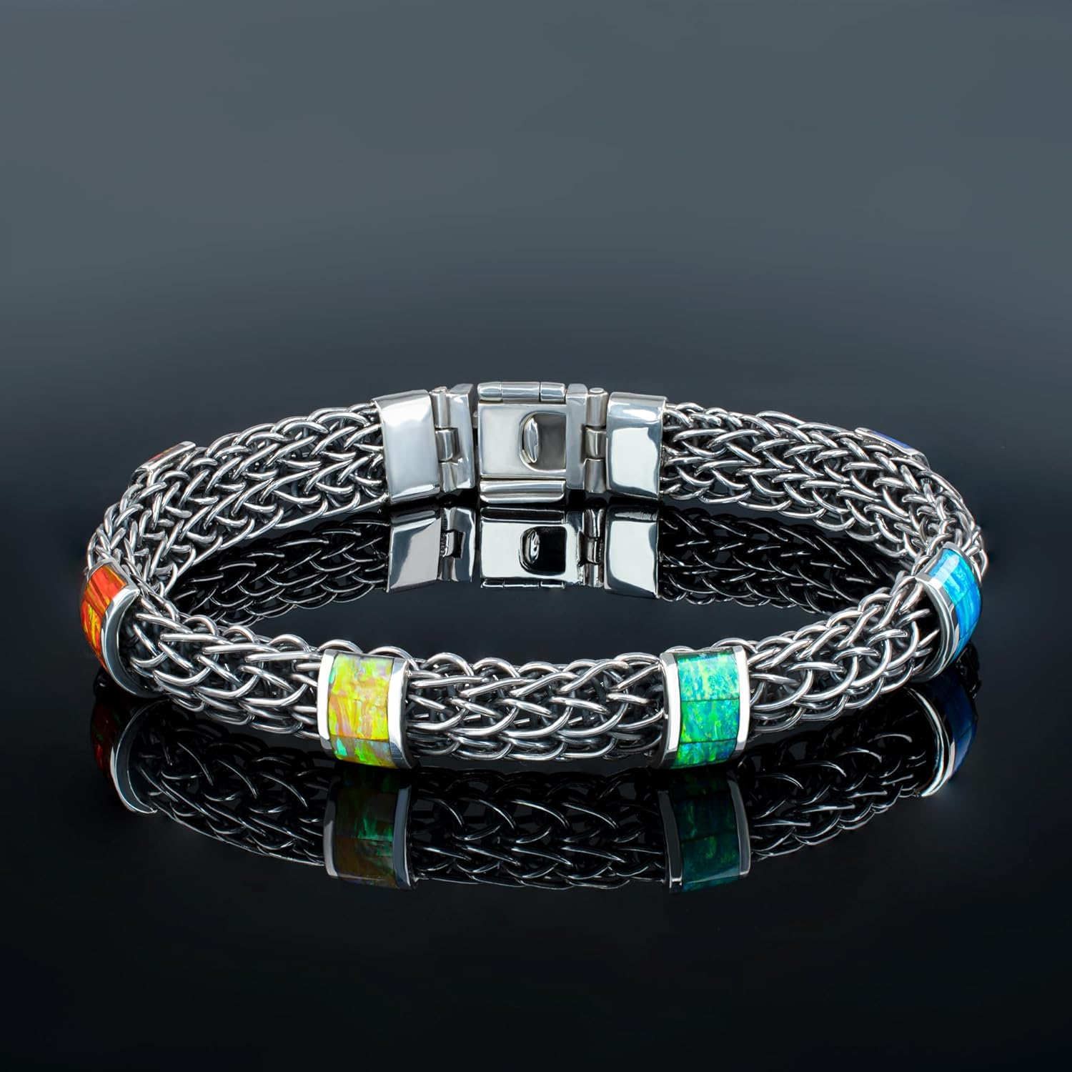 LUXIUM in argento sterling 925 brunito e lucido intrecciato con squisite pietre preziose opali
