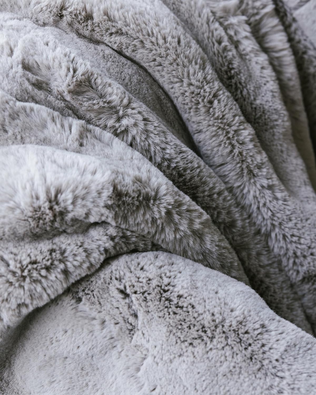 Cozy Earth Cuddle Blanket - Faux Fur Ultra-Soft Luxury Throw Blanket - Thick  Cozy Oversized Design for Lounging or Sharing - Machine Washable - Oversize Throw 80 x 60" Dove Grey · v2