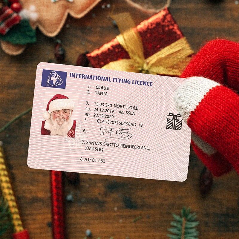 Creative Santa Claus Flight License Christmas Eve Driving Licence Christmas Gifts for Children Kids Christmas Tree Decoration · v2