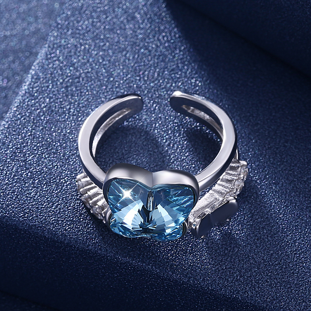 Anillo de plata con apertura de cristal 925 con forma de mariposa Svr393