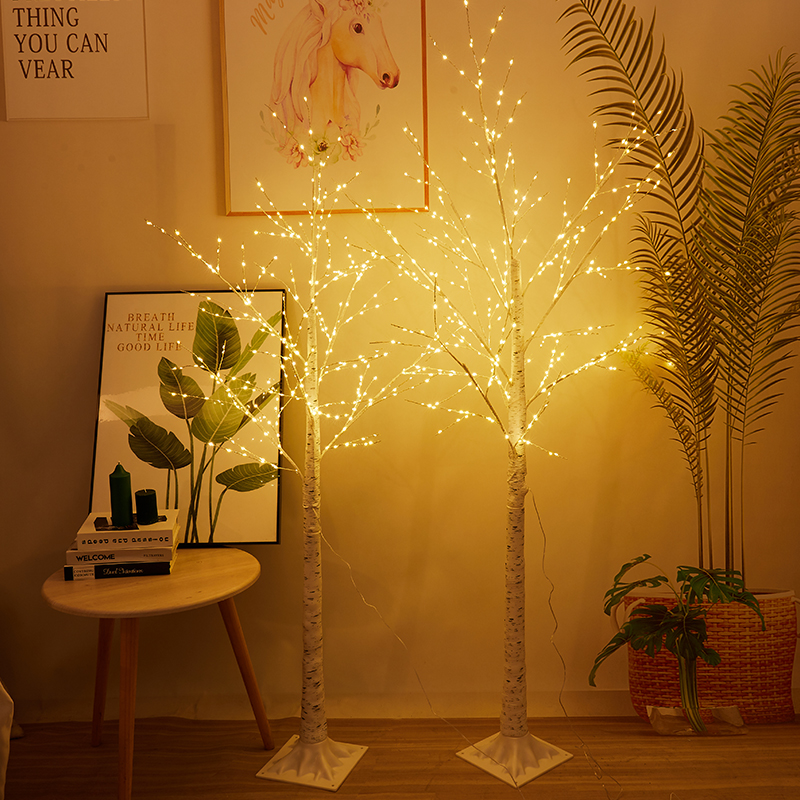 ตก แต่งต้นไม้ต้นเบิร์ช LED ไฟห้องนอนสำหรับตก แต่งภูมิทัศน์ส่องสว่า งปีใหม่ตก แต่งต้นไม้คริสมาสต์ของขวัญคริสมาสต์