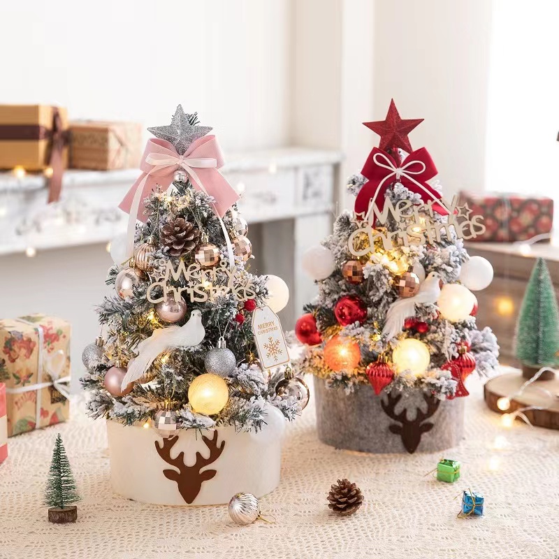 Trang trí trên bảng cây Noel trang bị hai màu và thông số kỹ thuật