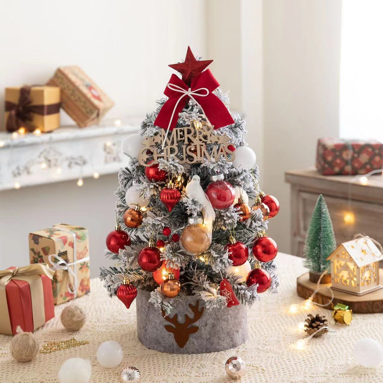 Trang trí trên bảng cây Noel trang bị hai màu và thông số kỹ thuật