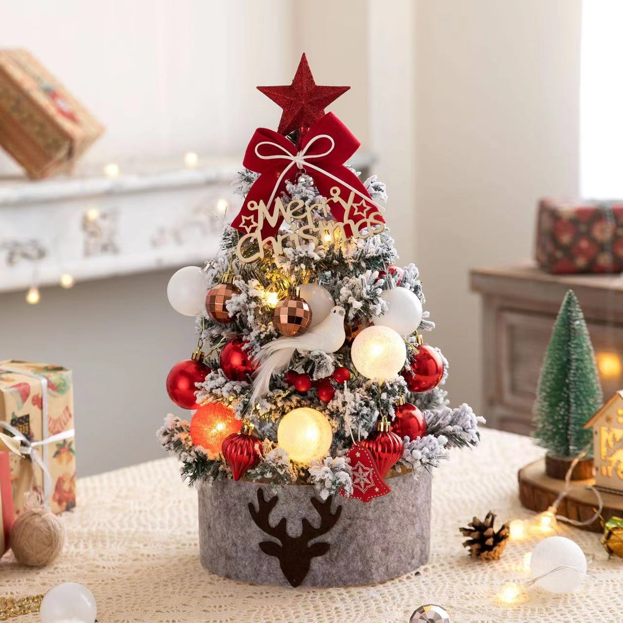 Trang trí trên bảng cây Noel trang bị hai màu và thông số kỹ thuật