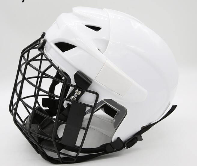 Wholesale Adjustable head size Ice hockey helmet Safety helmets Outdoor sports protective helmet