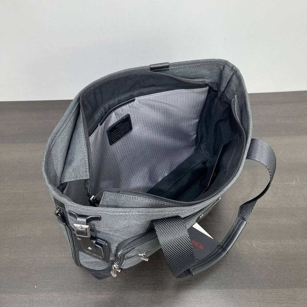 Tumi Tumi Tumi New Style2223309D Men Casual Fashion Portable Tote Bag Simple Laptop Bag X2OB · v3